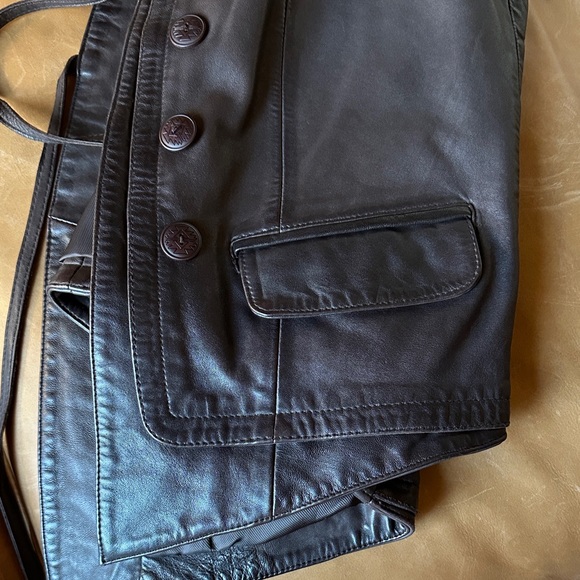 Sundance Dark Brown Leather Vest - Picture 8 of 10